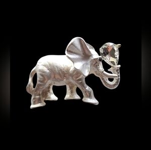 Beautiful Silver Elephant Brooch with Crystal Accent